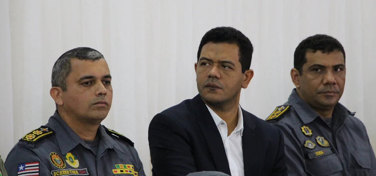 Prefeito de Timon Luciano Leitoa participou da solenidade
