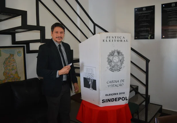 Delegado Higgo Martins é eleito presidente do Sindepol