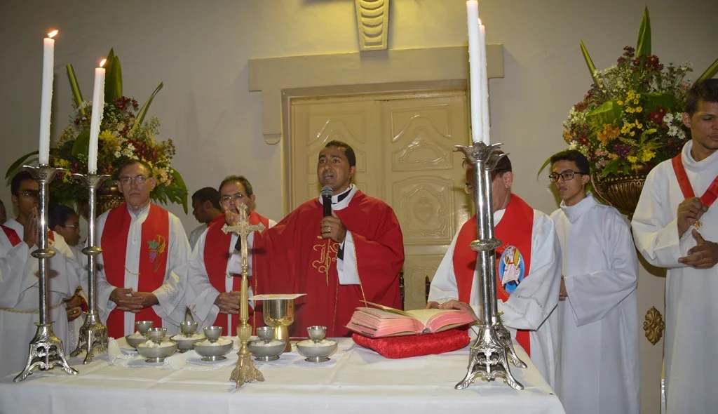 Padre Ferdran Mendes presidiu a celebração
