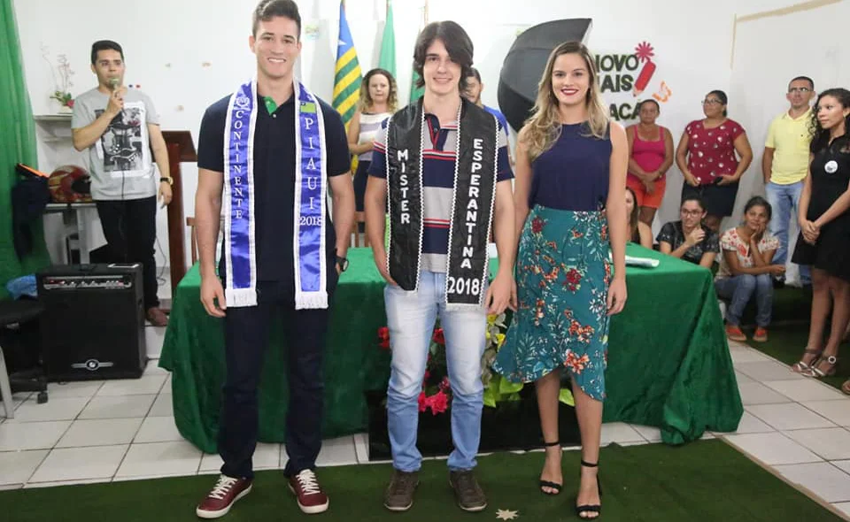 Candidatos do concurso de beleza de Esperantina