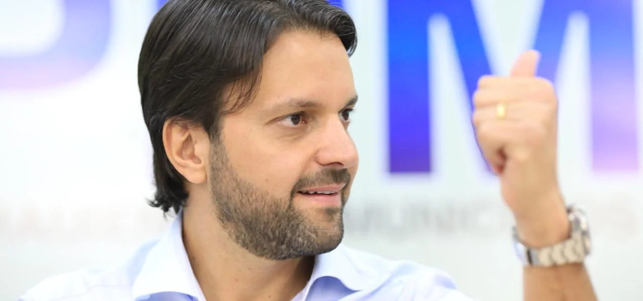 Ministro Alexandre Baldy durante solenidade na APPM