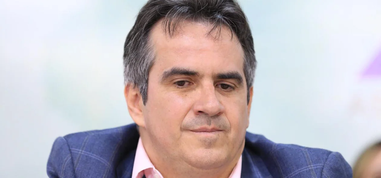 Senador Ciro Nogueira em solenidade na APPM