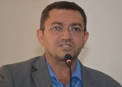 Padre Walmir tentar derrubar liminar no TJ
