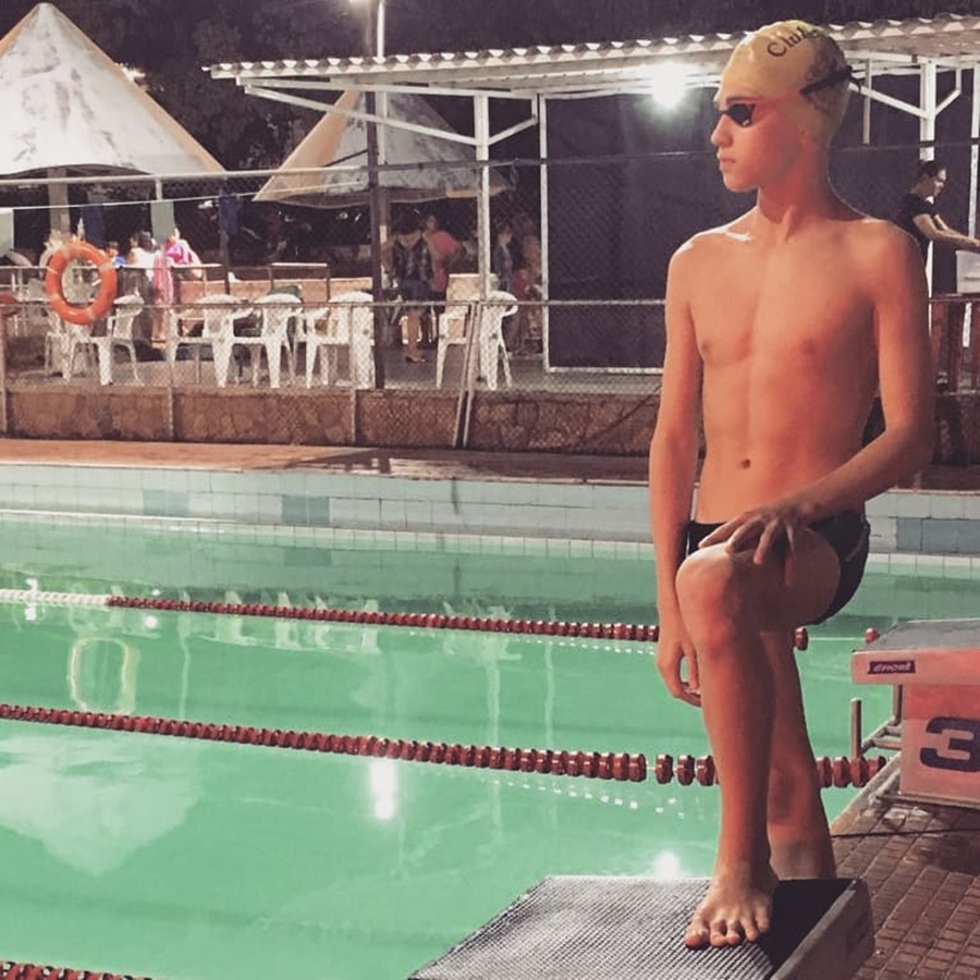 Teresinense Joabe Carvalho, atleta de natação