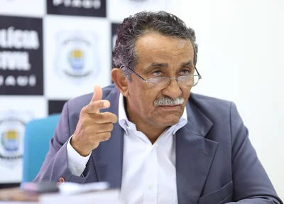 Delegado JJ, titular da Deccortec