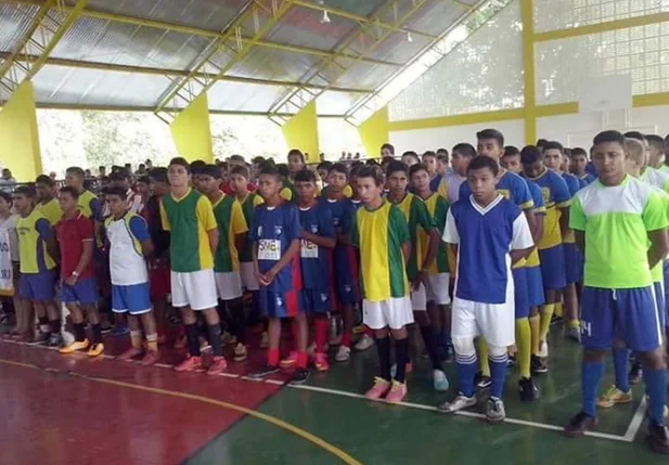 Intercolegial de Esperantina