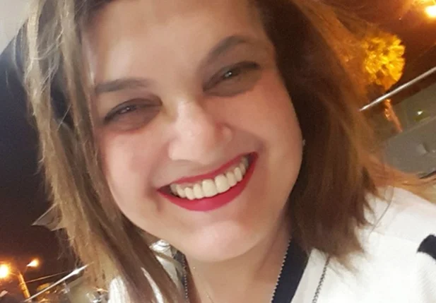 Jornalista Lenicia Vilarinho