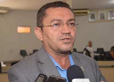 Padre Walmir recorre contra cassação do seu mandato