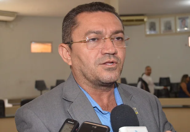 Padre Walmir recorre contra cassação do seu mandato