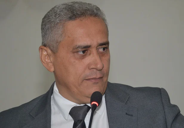 José Luís vai a justiça para manter eleição antecipada da Cãmara