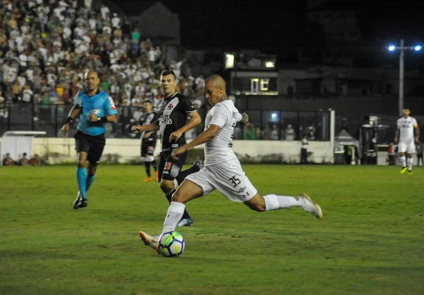 Partida entre Vasco e Fluminense
