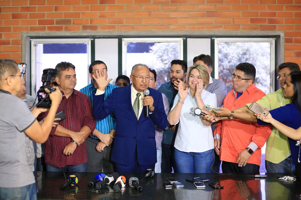 Dr. Pessoa anunciou sua posição durante coletiva à imprensa