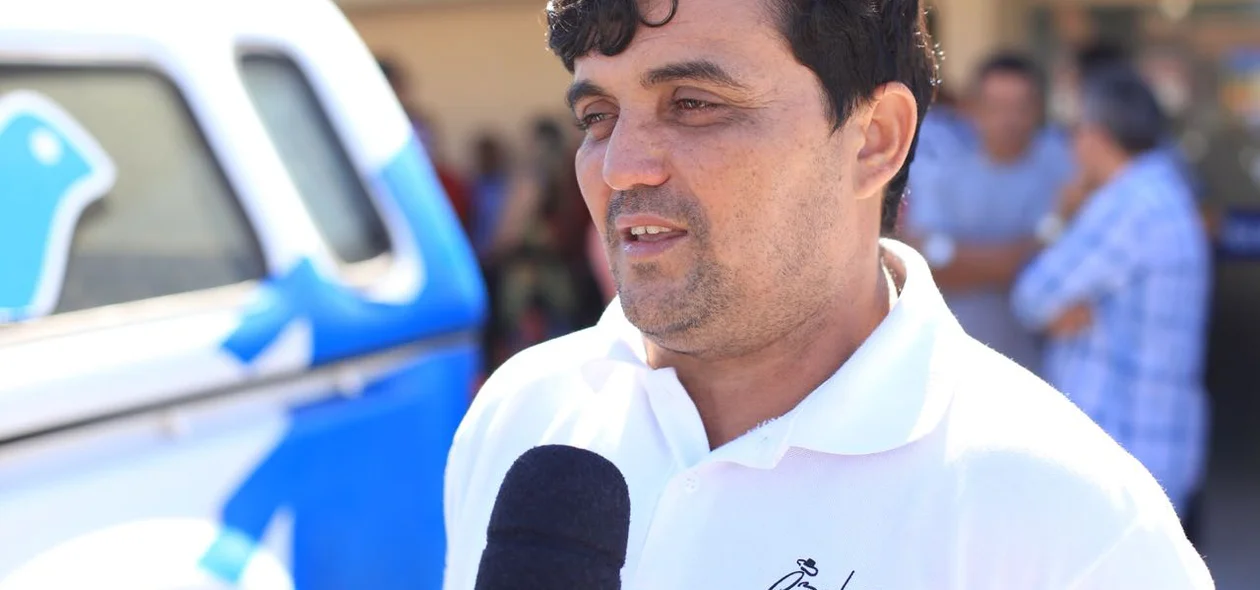 Carlinhos, da banda Cizinho e Forró Bandido
