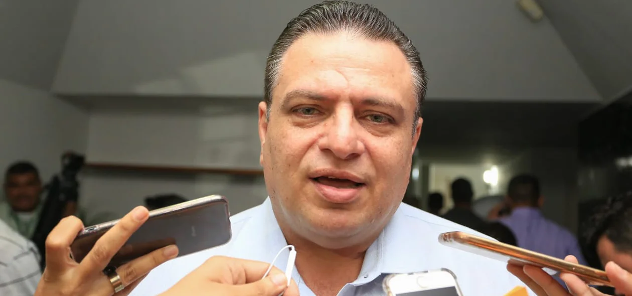 Deputado estadual Gessivaldo Isaías 