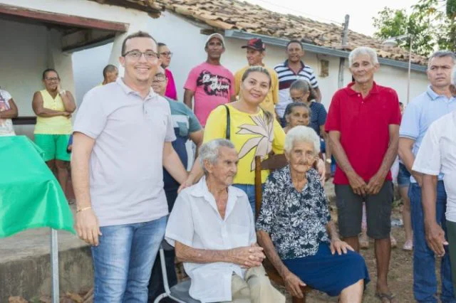  Junior Percy inaugura sistema de distribuição de água na zona rural em Buriti dos Lopes
