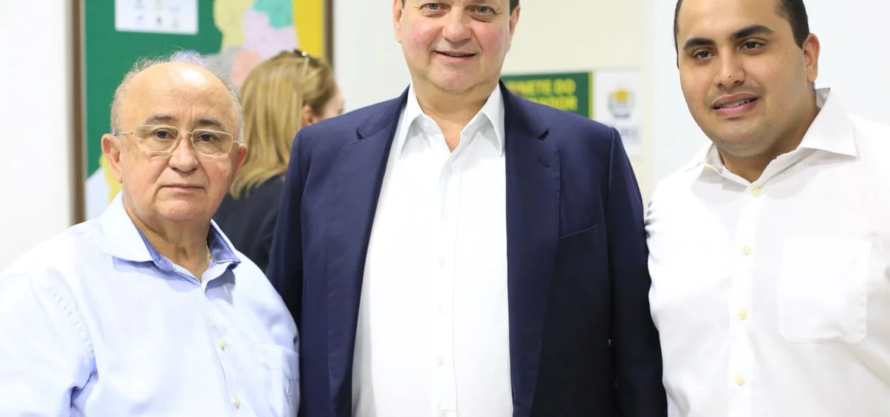 Deputado Júlior César, ministro Gilberto Kassab e deputado Georgeano