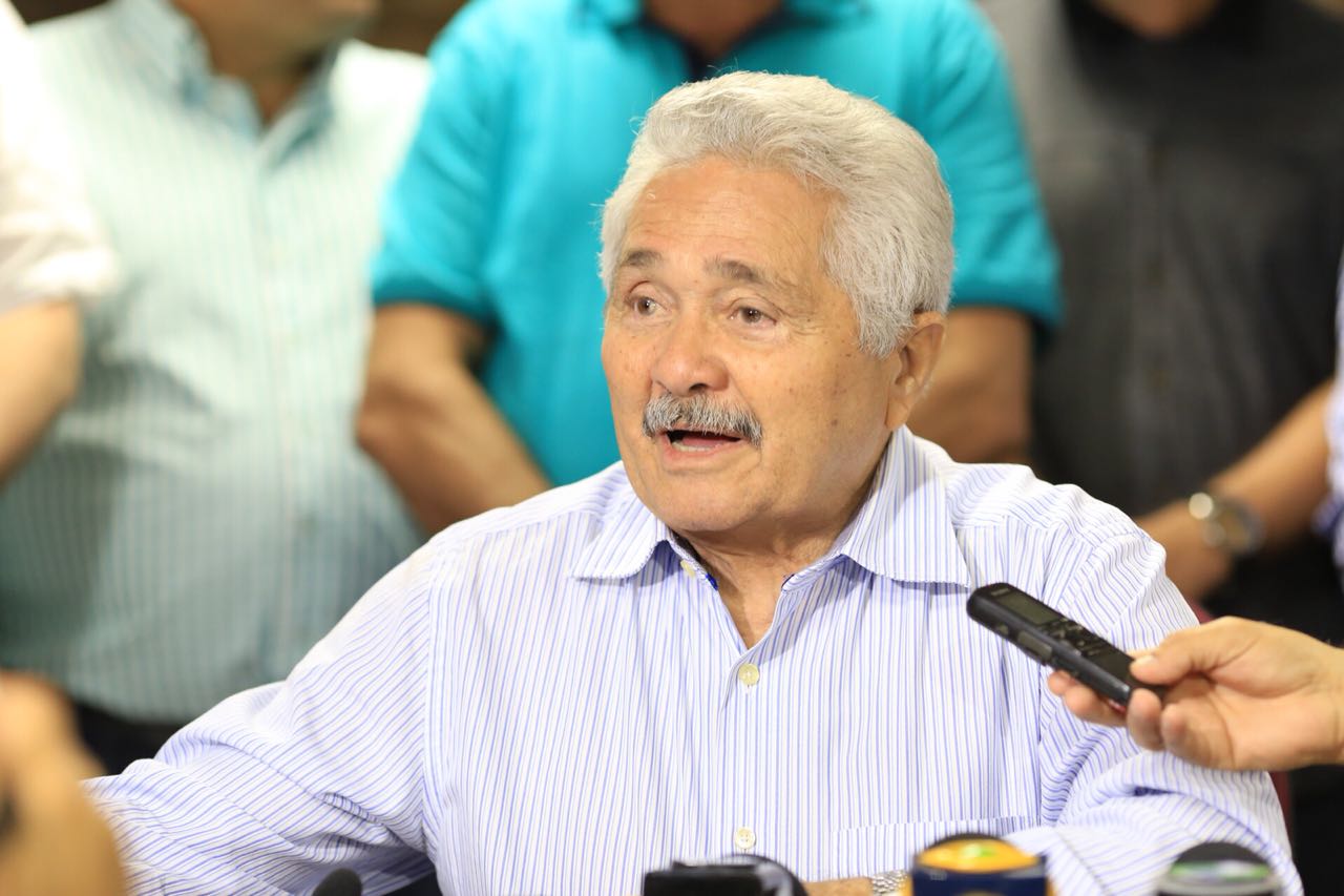 Elmano Férrer