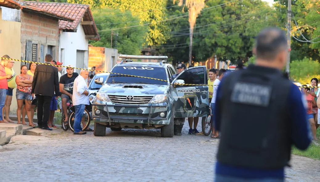 Força Tática do 9º batalhão no local