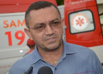 Padre Walmir não vai se afastar do cargo