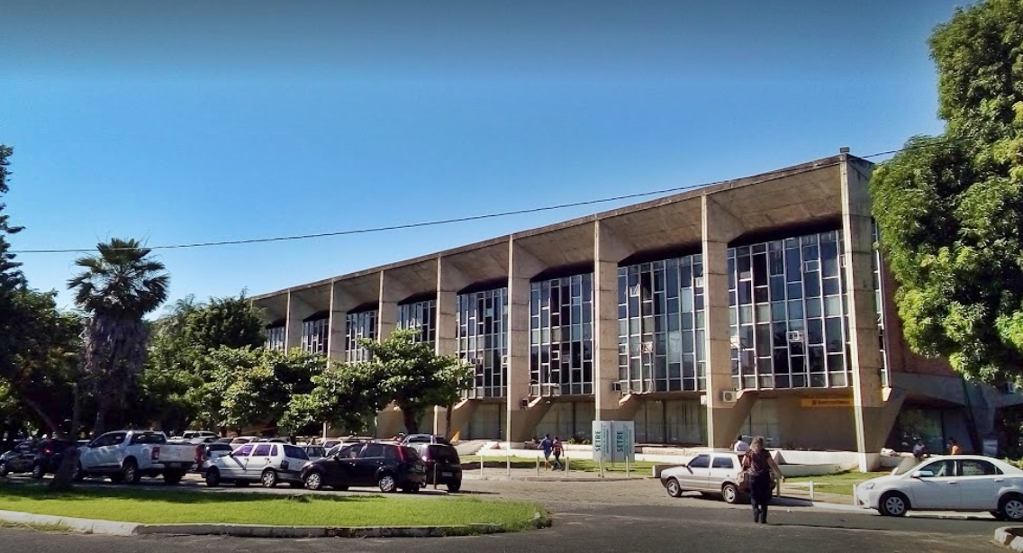Prédio do Centro Administrativo, onde fica localizado a Seduc 