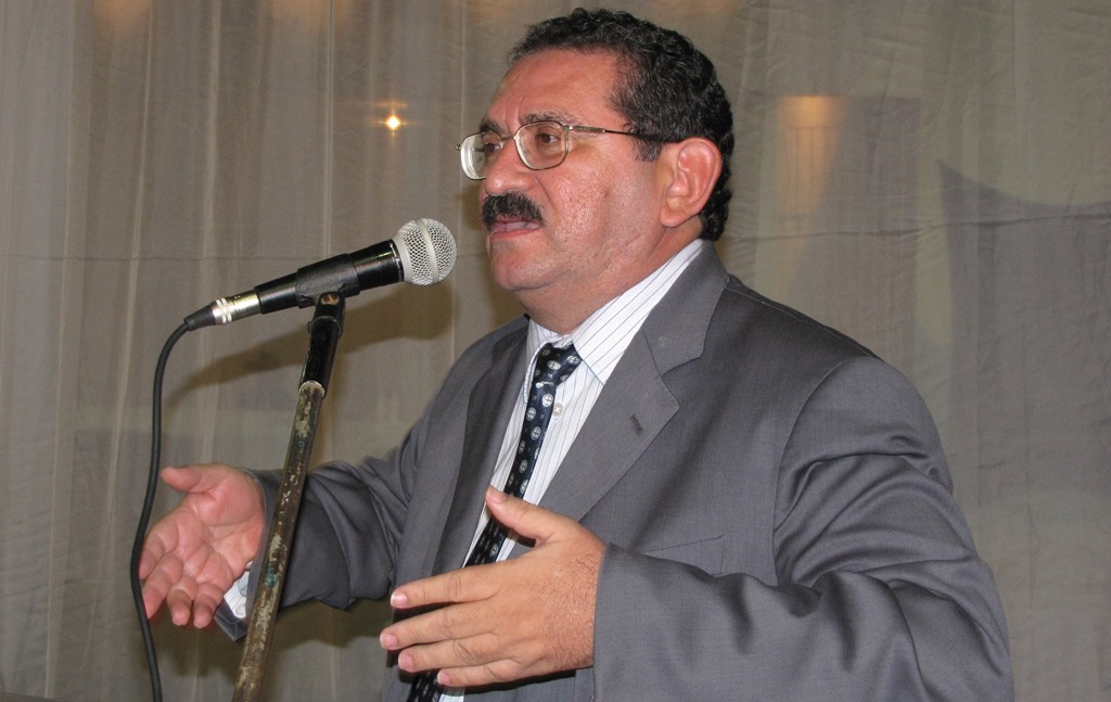 Ex-prefeito de Bocaina, Macedão, aparece na lista