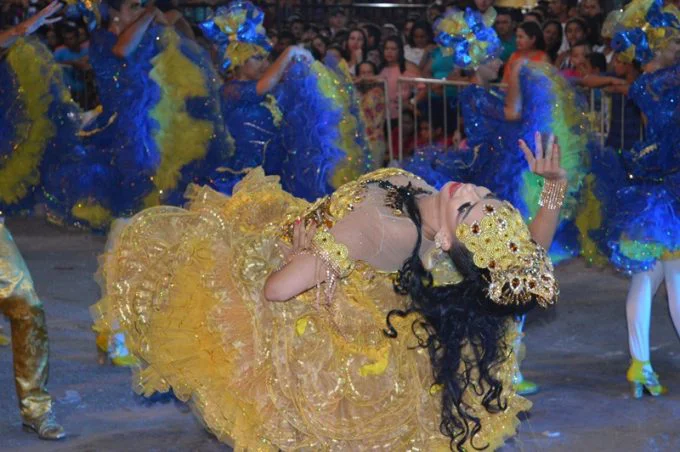 Coreografias na festa de São João de Buriti dos Lopes 