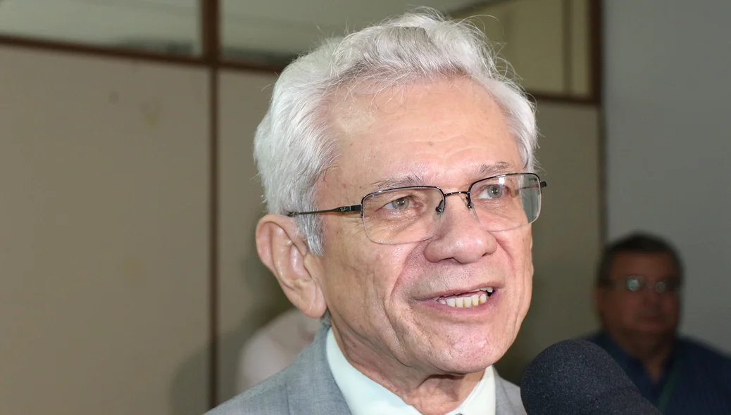 Presidente do TRE Paes Landim