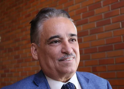 Robert Rios