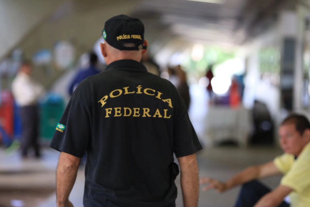 A operação Topique conta com a participação de 170 agentes da Polícia Federal 