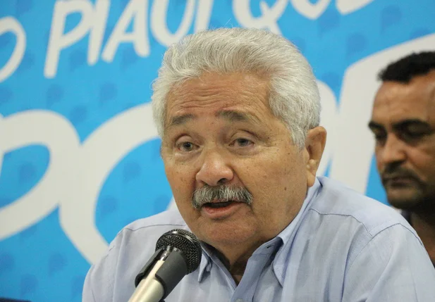 Elmano Férrer