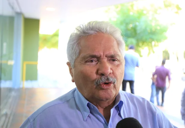Elmano Férrer
