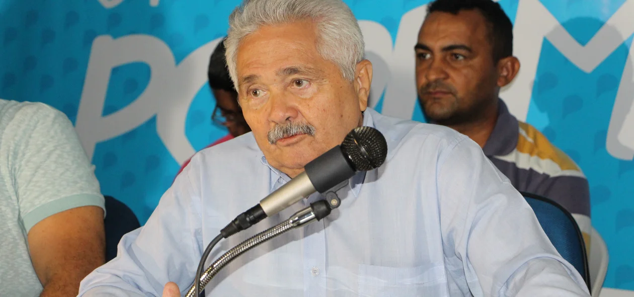 Pré-candidato ao governo Elmano Férrer