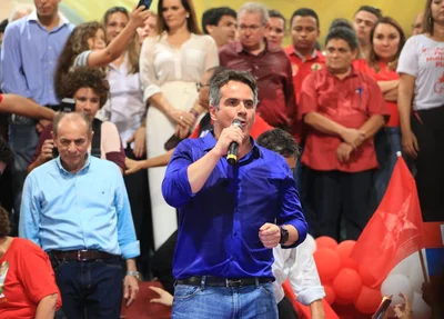 Ciro Nogueira durante convenção do PT em Teresina