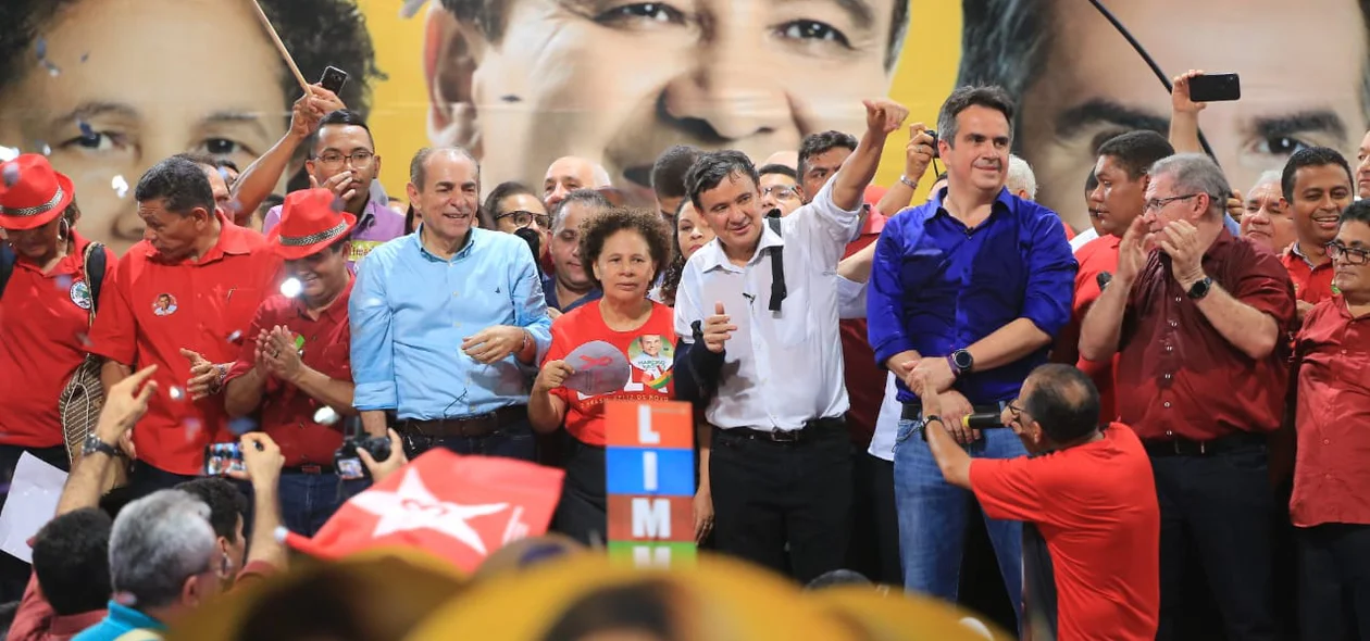Marcelo Castro, Wellington Dias, Regina Sousa e Ciro Nogueira no evento do PT