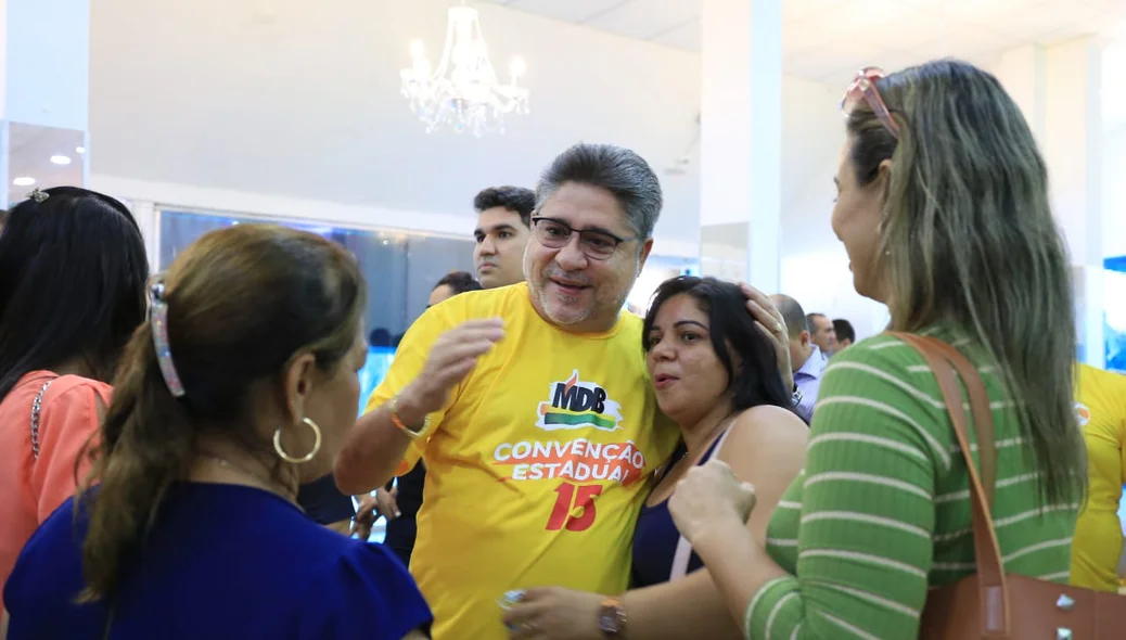Mádison com militantes