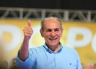 Marcelo Castro durante convenção do PT