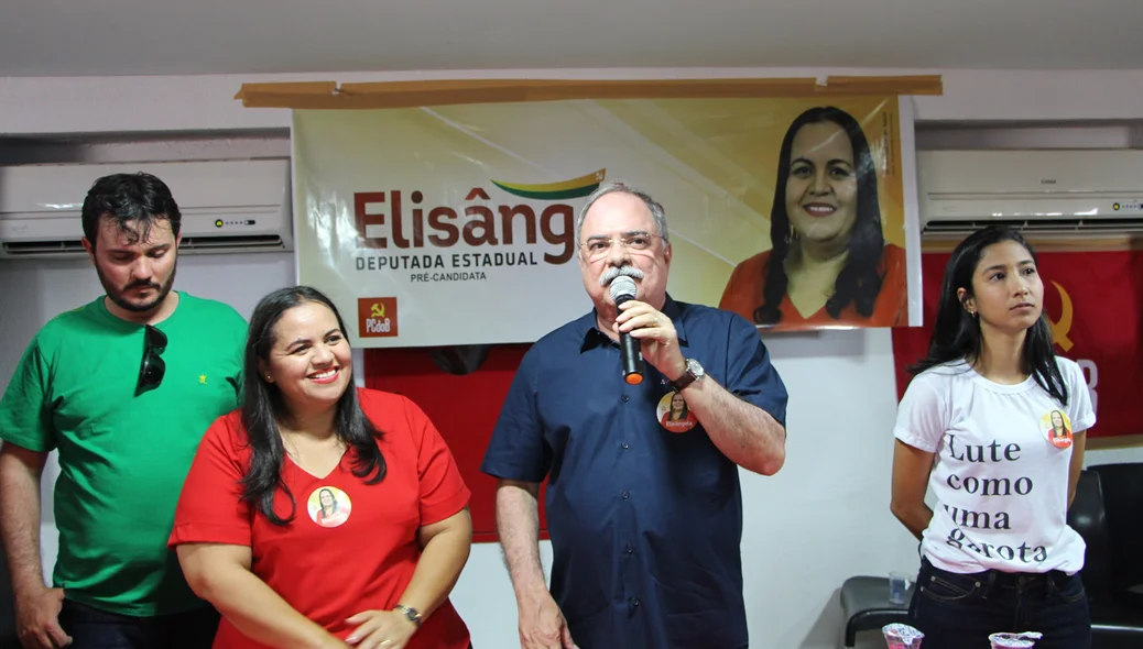 Osmar Júnior e candidatos da chapa proporcional do PCdoB
