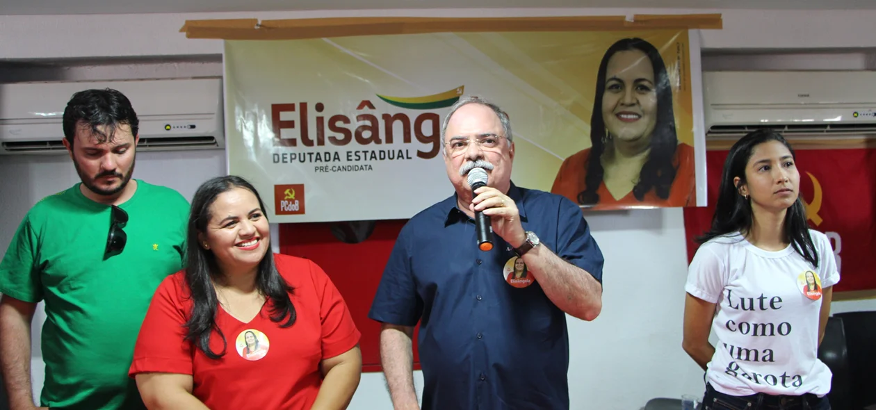 Osmar Júnior e candidatos da chapa proporcional do PCdoB