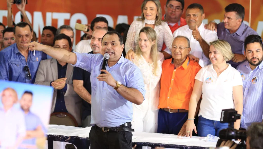 Presidente do PTC, Evaldo Gomes, na convenção do Solidariedade