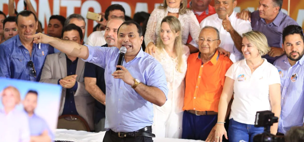 Presidente do PTC, Evaldo Gomes, na convenção do Solidariedade