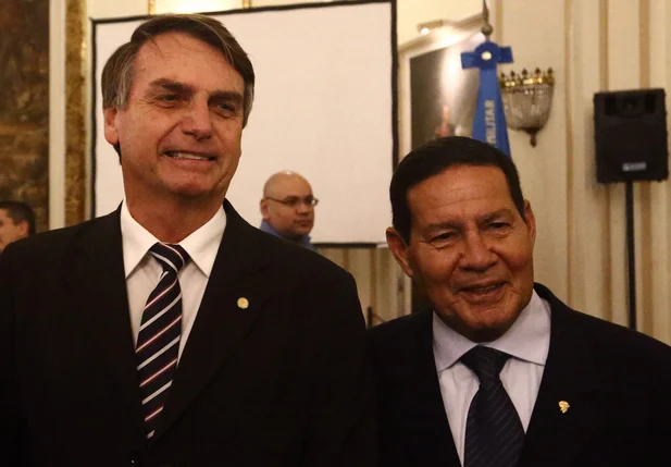 Bolsonaro e Hamilton Mourão