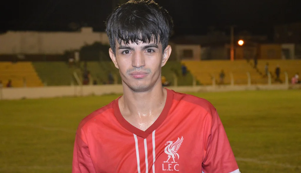 Cássio fez um gol para o Liverpool