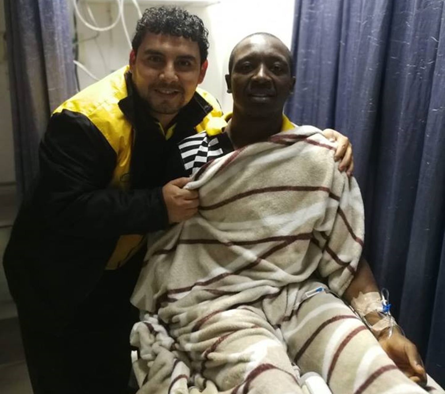 Volante Amarildo e médico do hospital onde se recupera de hipotermia aguda