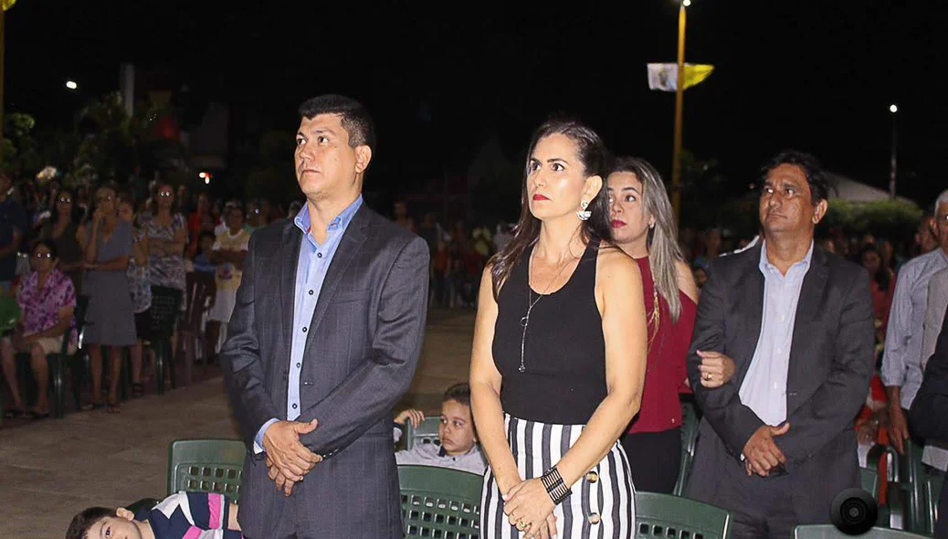 Prefeito participa da abertura dos festejos 
