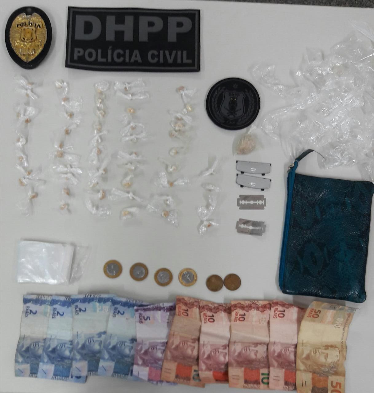 Drogas encontradas com o indivíduo