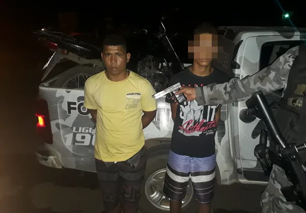Pedro Henrique e o menor foram encaminhados para a Central de Flagrantes