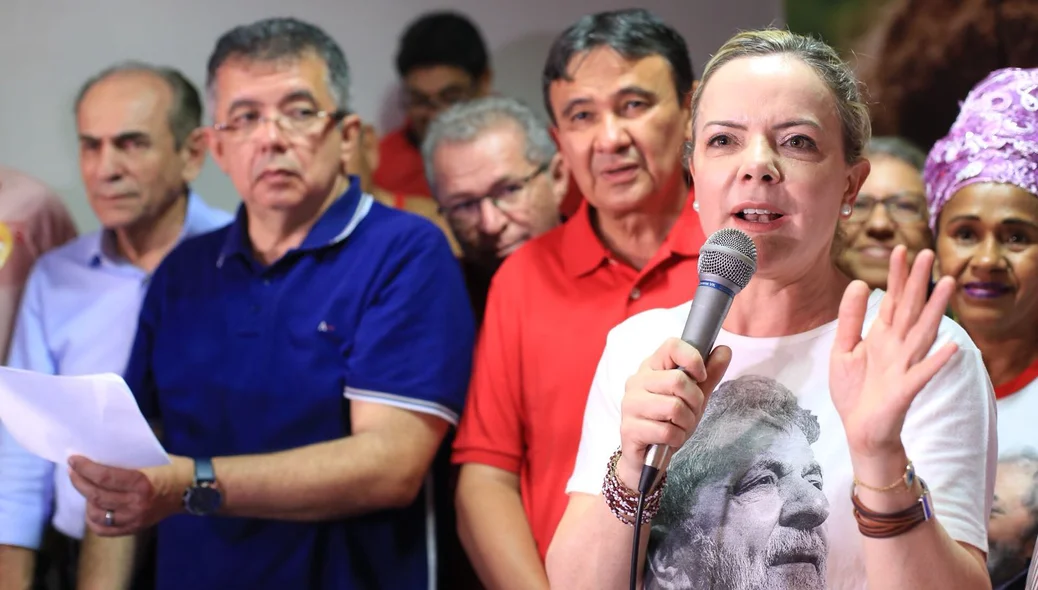 Gleisi Hoffmann, presidente nacional do PT, em coletiva
