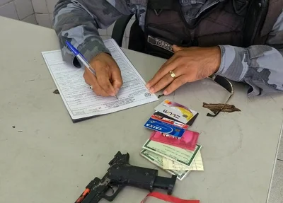 Objetos apreendidos com o menor