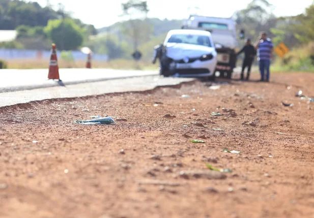 Acidente na tarde desta terça-feira (14) na BR-343