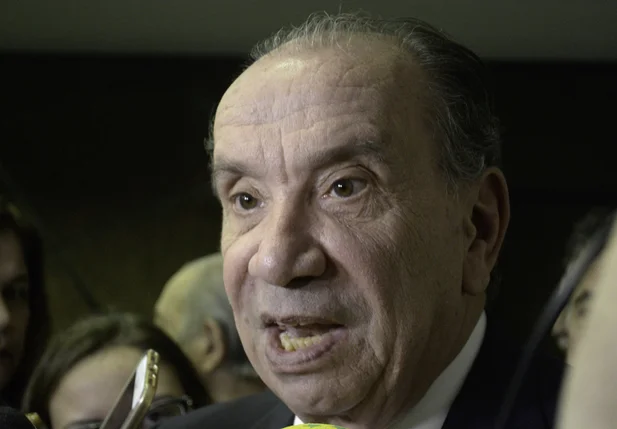 Ministro Aloysio Nunes